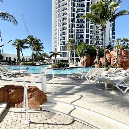 Trump International Resort By Zen Vacation Rentals 마이애미 비치 외부 사진