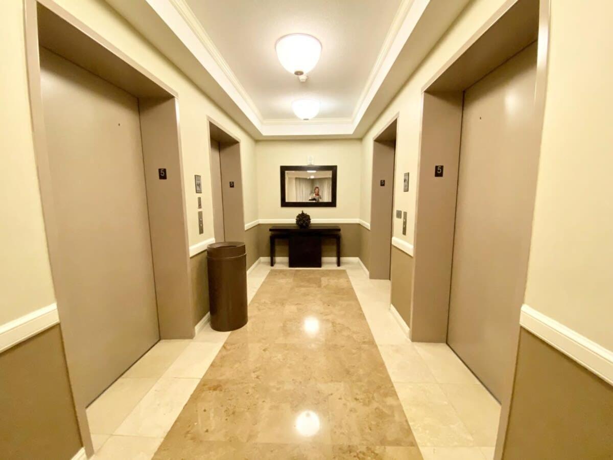 Trump International Resort By Zen Vacation Rentals 마이애미 비치 외부 사진